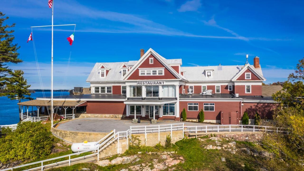 Bonnie Castle Resort & Marina Alexandria Bay Bagian luar foto